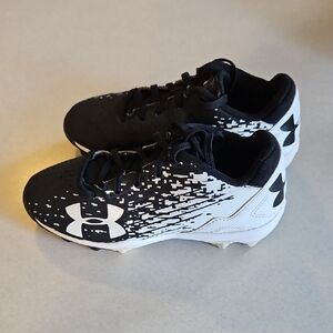 Under Armour Baseball Cleats